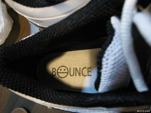 【分享】Adidas MICORBOUNCE+ FH DLX 時尚流行運動兼具跑鞋！