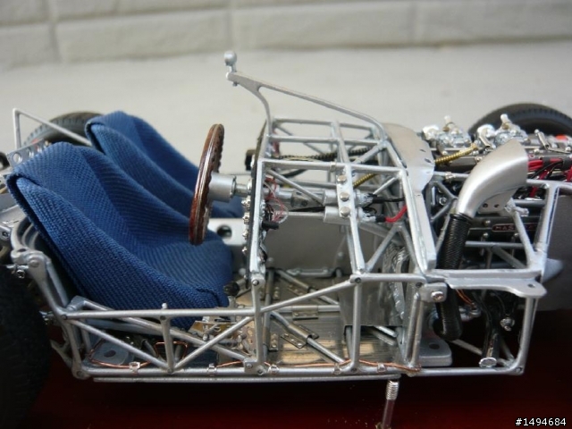 模型車收藏分享[001-CMC, 1/18, Maserati Tipo 61 Birdcage, 1961]