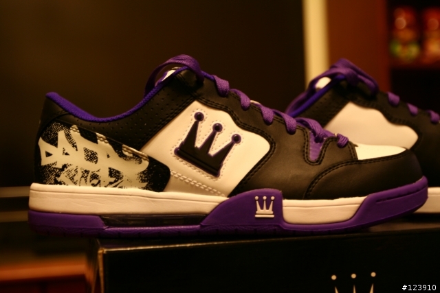 【開箱文】DADA  SHOT  CALLER  PLUS  LOW  TOP  籃球鞋