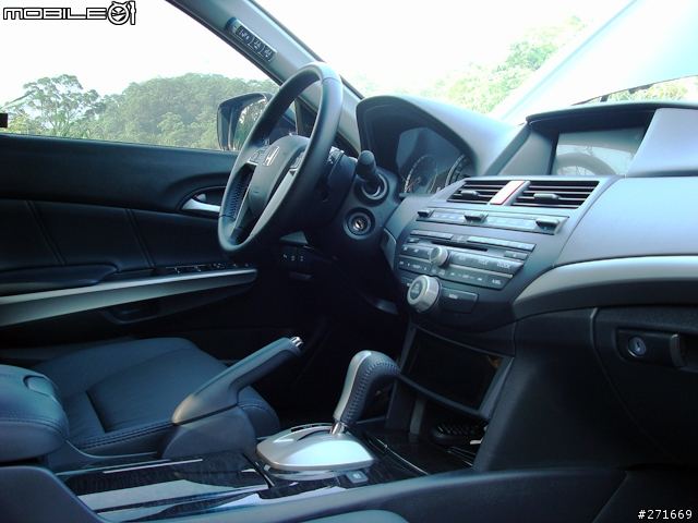 accord8 小小開箱