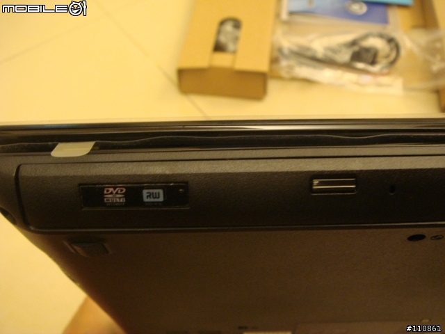 ASUS UL80VT  Turbo33長效能筆電開箱分享~