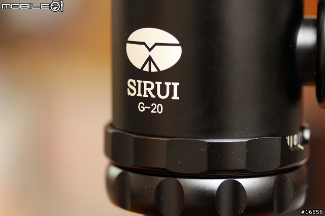 [開箱紀念] SIRUI N-2204碳腳 + G20球形雲台
