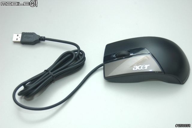 【開箱】平價的文書機 acer Aspire M3202 搭配 acer P221W(預載Windows7)