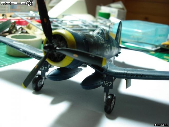 作品分享1/72 Vought F4U-1D Corsair"海盜式"艦載攻擊機