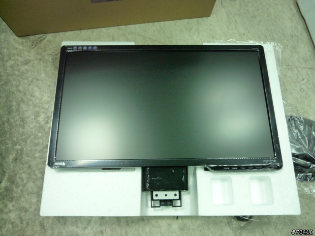 分享：不怎麼開心的BenQ G2220HD開箱文