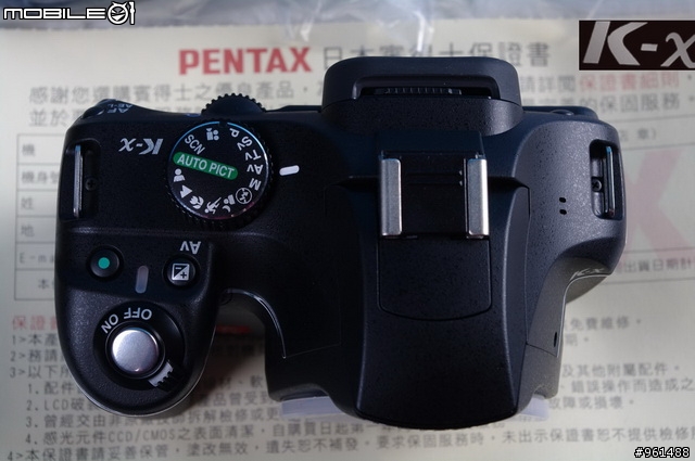 [開箱]繽紛小巧型單眼相機 K-X 登場囉 『補張鮮豔照』