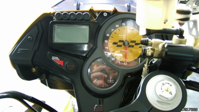 Benelli TNT Cafe Racer 掛牌前開箱文