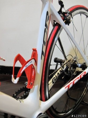 2010 ADV3 牽到車