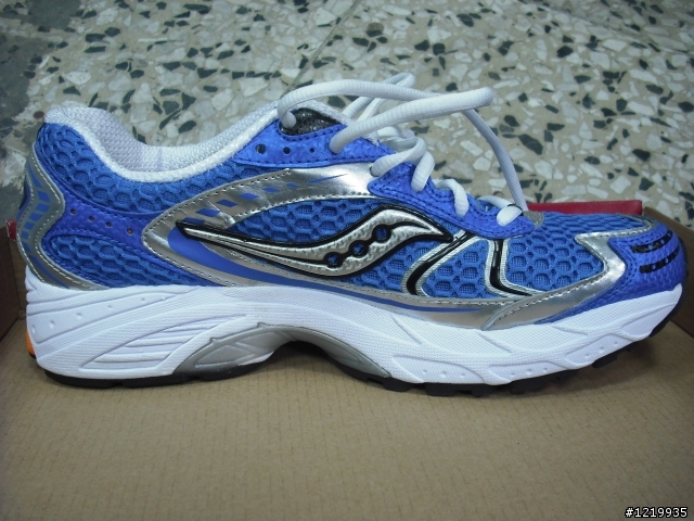 [分享]Saucony ProGrid Ride 慢跑鞋開箱文