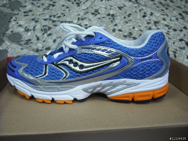 [分享]Saucony ProGrid Ride 慢跑鞋開箱文
