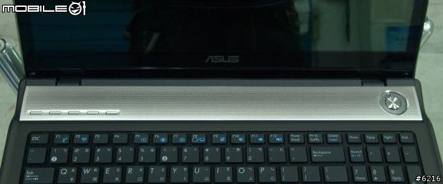 晶鑽漾彩加上皮革烤漆與全平面螢幕的激情相遇-ASUS N61VN（上：外觀篇）