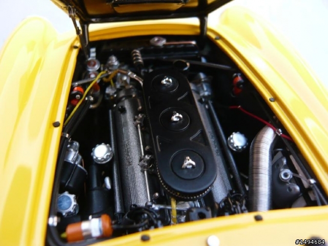 模型車收藏分享[015-CMC, 1/18, Ferrari 250 GT Berlinetta passo corto , 1961]
