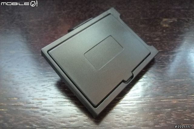 昨天替我的E-P1買了3件配件(沒太多銀彈的朋友進來)