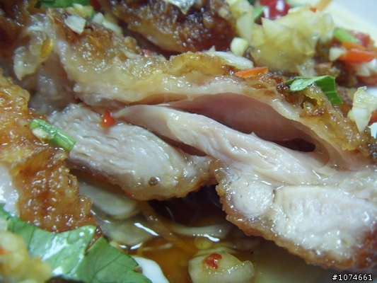 泰灣泰式料理～好好吃，又便宜的泰國菜(10月7日的民視新聞報導的)