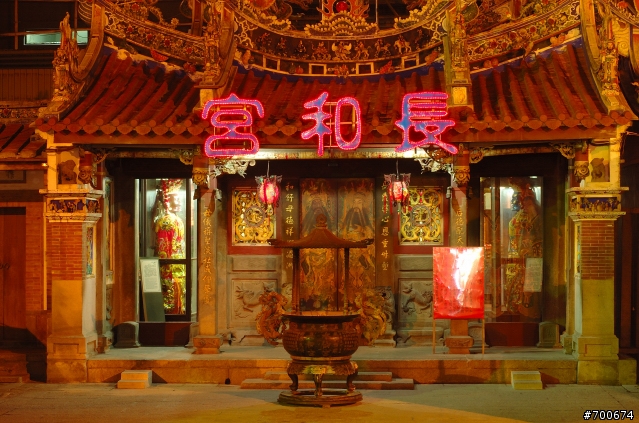三級古蹟『長和宮』外媽祖廟夜拍-大家沒事去拜一拜吧