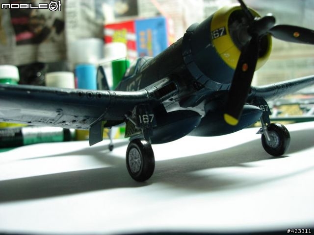 作品分享1/72 Vought F4U-1D Corsair"海盜式"艦載攻擊機