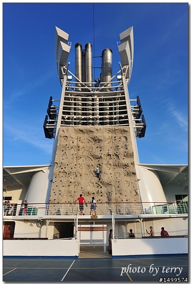 海上活動城市-皇家加勒比海遊輪海洋航行者號(Voyager of the Seas )