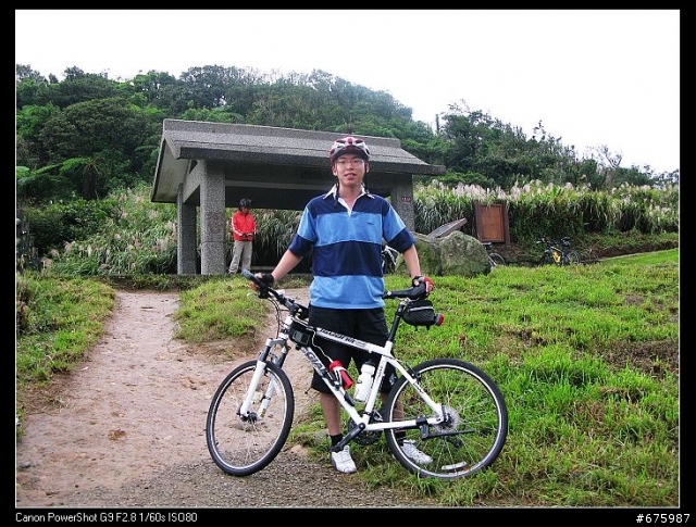 跟著我的車尾燈之秀秀約騎--初探風櫃嘴--