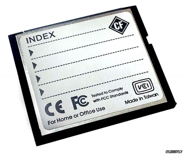 [開箱]錸德555X 16GB CF記憶卡與233X同場廝殺之USB篇