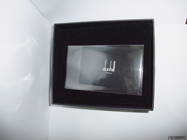 我人生中的第一個 dunhill 短夾