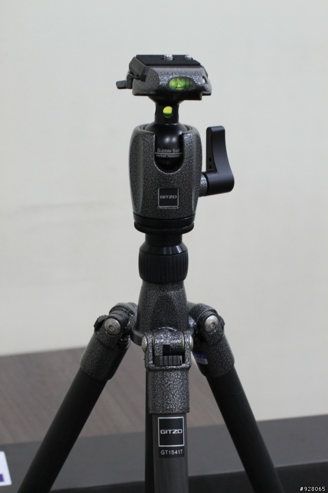 Gitzo GH2781TQR 反折腳架用中心球自由雲台~開盒！2010/7/23 追加刊載 Gitzo GC1100 腳架袋