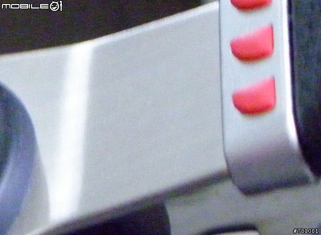 ﹝疑問﹞590UZ在ISO 3200時畫質竟然比ISO 1600好!?