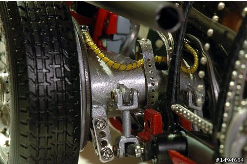 模型車收藏分享[007-CMC-M056, 1/18, Ferrari 500 F2, 1952/53]