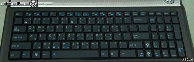 晶鑽漾彩加上皮革烤漆與全平面螢幕的激情相遇-ASUS N61VN（上：外觀篇）