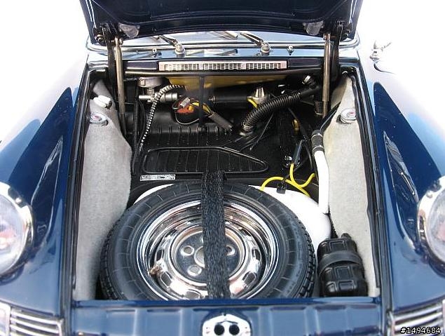 模型車收藏分享[014-CMC-M067, 1/18, Porsche 901 Coupé,  1964]