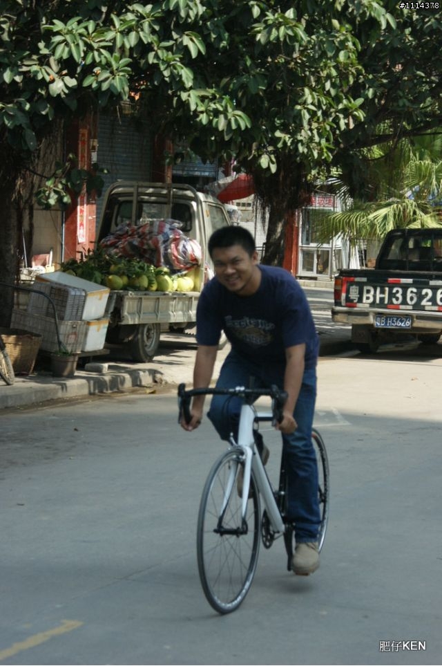 [開箱文] 無品牌公路車之皇后的新衣