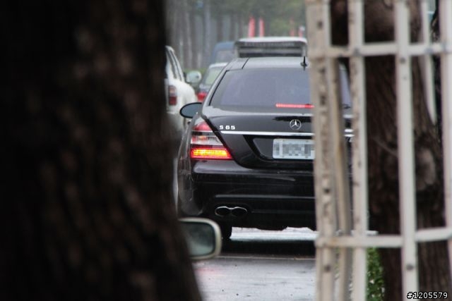 終於看到了 - S65 AMG !!