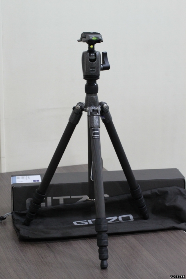 Gitzo GH2781TQR 反折腳架用中心球自由雲台~開盒！2010/7/23 追加刊載 Gitzo GC1100 腳架袋