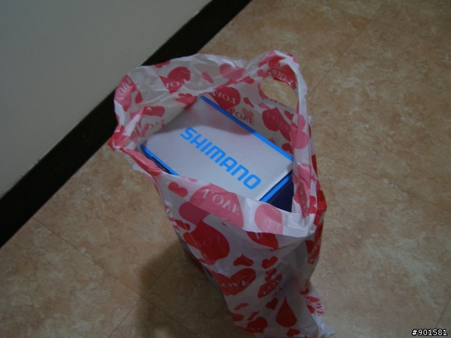 [開箱]卡卡卡～SHIMANO 我的第一雙卡鞋！