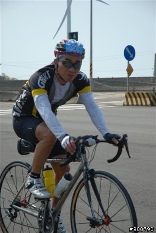 400K照片上午11:00~13:00香山～下午15:00左右～竹圍漁港