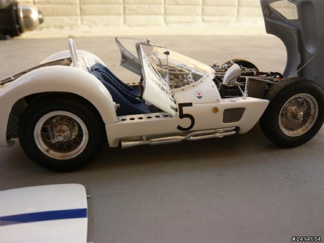模型車收藏分享[001-CMC, 1/18, Maserati Tipo 61 Birdcage, 1961]