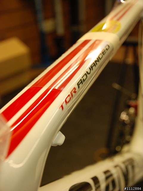 樺哥的2010 Gaint TCR Advanced 3 白紅S號開箱文(千等萬等還是等到了拉)