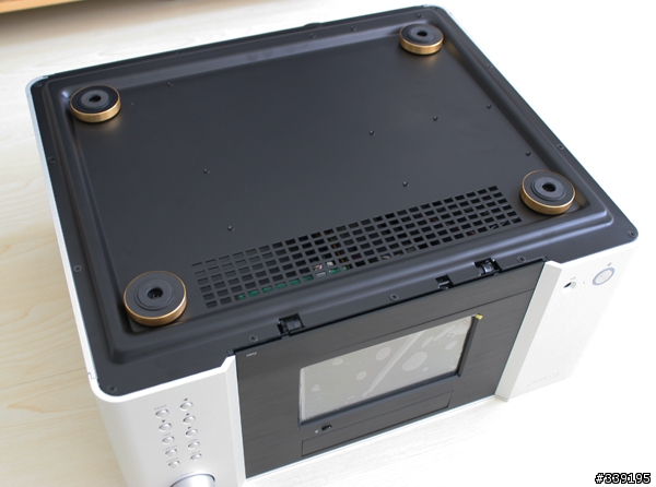 [開箱分享] Luxa2 LM300 Touch Pro HTPC機殼