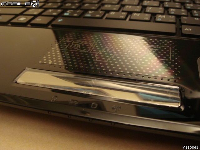 ASUS UL80VT  Turbo33長效能筆電開箱分享~