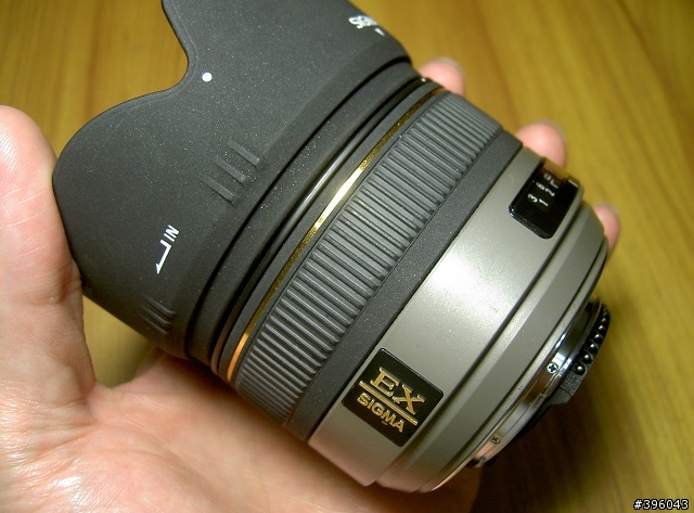 去皮的 Sigma 30mm f1.4