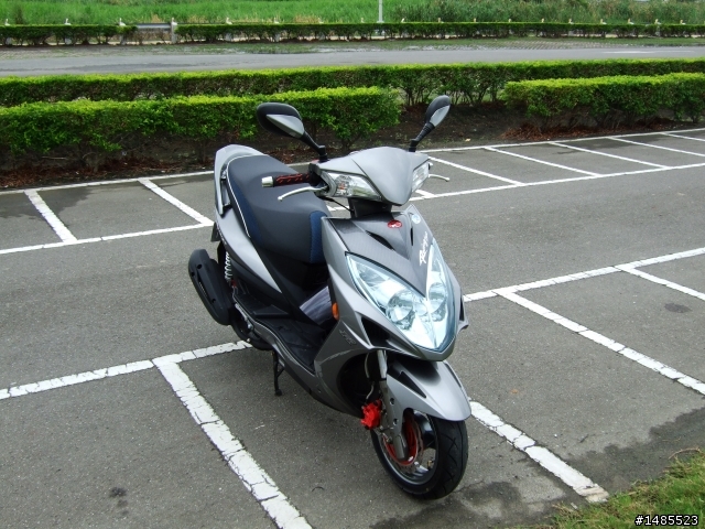 買新車耶!Racing150Fi