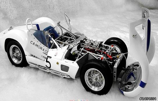 模型車收藏分享[001-CMC, 1/18, Maserati Tipo 61 Birdcage, 1961]