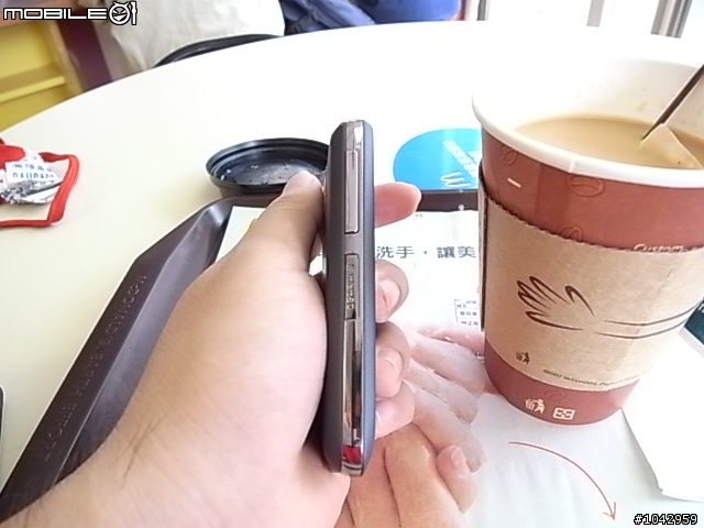 htc touch 2 開箱文～全台我最快（生日：2009/10/1 星座：wm6.5!長相：新FLO彩色2D）