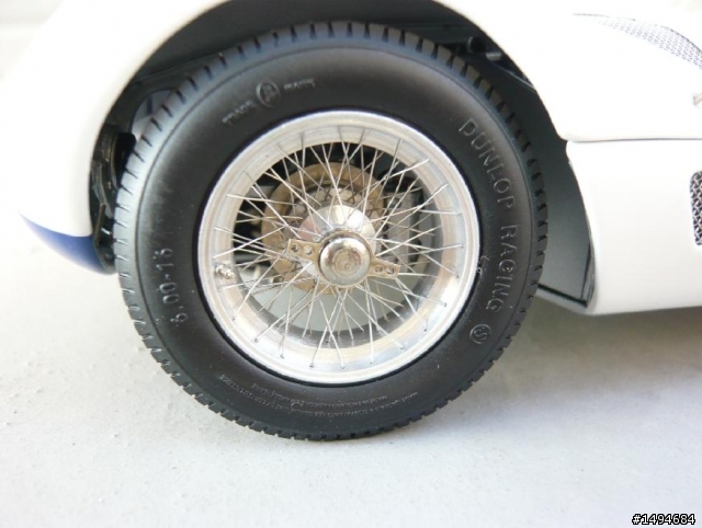模型車收藏分享[001-CMC, 1/18, Maserati Tipo 61 Birdcage, 1961]