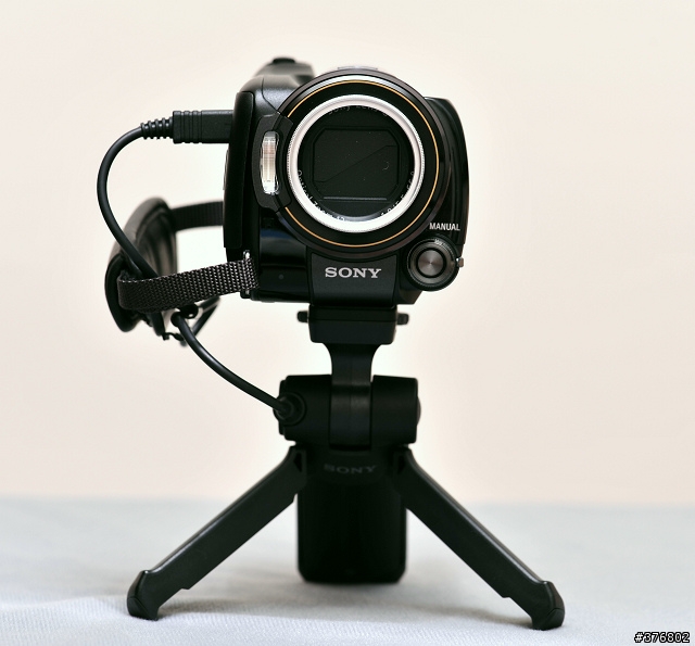[分享] SONY GP-AVT1 手持/桌上型三腳架 開箱