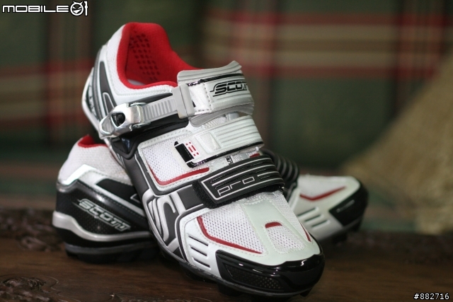 (開箱)Scott MTB Competition Pro  一級輕量化登山款卡鞋~開箱