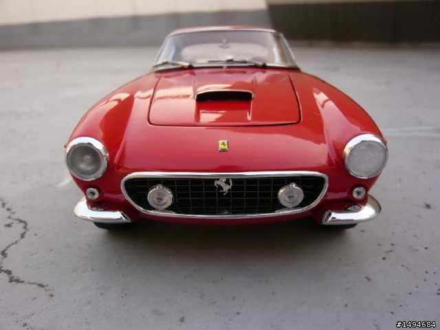 模型車收藏分享[015-CMC, 1/18, Ferrari 250 GT Berlinetta passo corto , 1961]