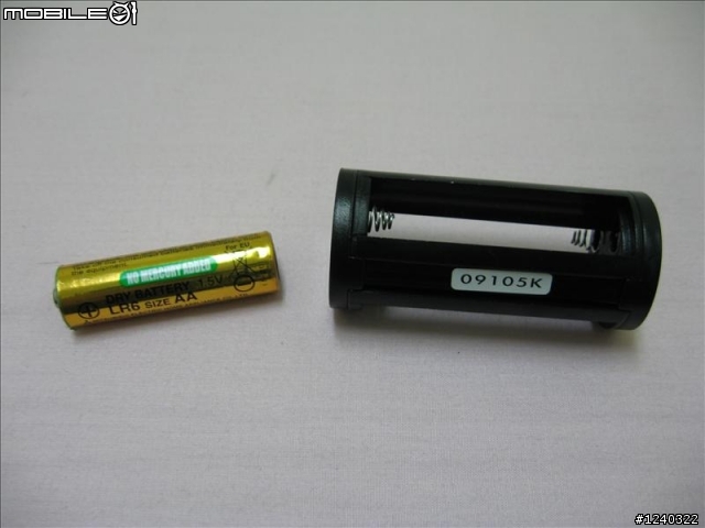 UK3剛取得.....已更新~並在第5棟樓放上M1+車燈