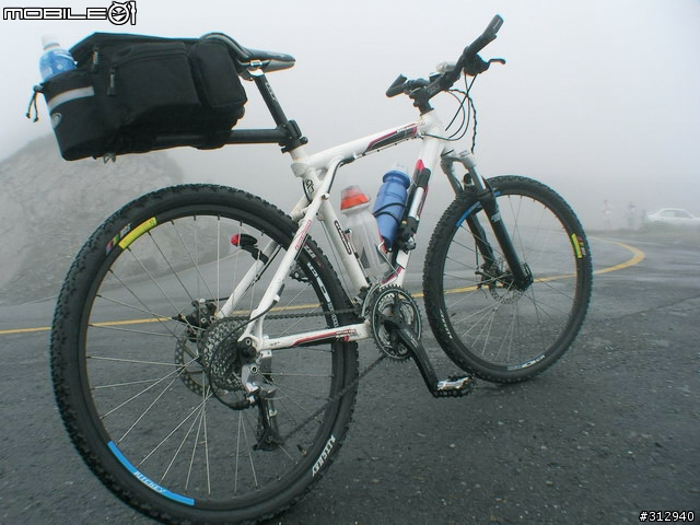 2010年GT新車,高級車種有360度的view.