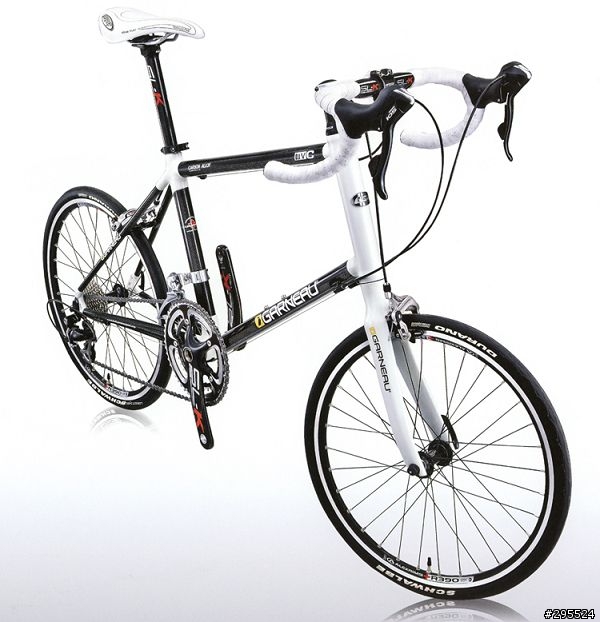 [情報] 2010 Louis Garneau 新車款