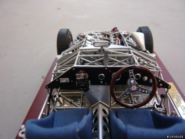 模型車收藏分享[001-CMC, 1/18, Maserati Tipo 61 Birdcage, 1961]